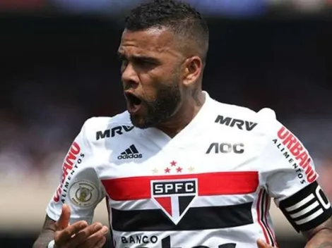 Dani Alves chama responsabilidade e "inflama" vestiário do São Paulo com discurso pré-jogo