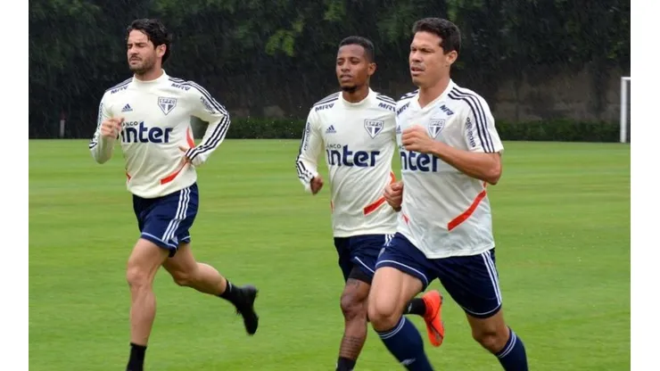 Fernando Diniz terá time quase todo completo para a estreia na Libertadores