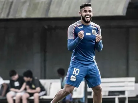Felipe Jonatan analisa desempenho e cobra jogadores