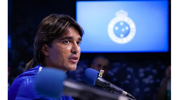 Moreno "dedura" Adilson e revela bastidores dos treinos