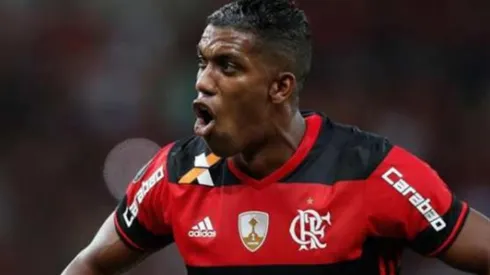 Flamengo e Coritiba chegam a uma decisão sobre Berrío