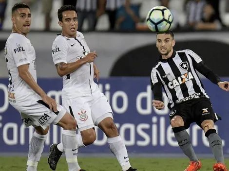 Após saídas de Júnior Urso e Sornoza, Corinthians poderá negociar mais um meio-campista