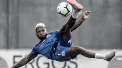 Marinho não se reapresenta ao Peixe e diretoria pede respostas