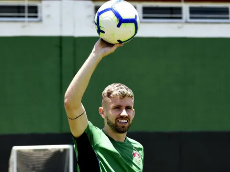 Grêmio aguarda documento para anunciar Caio Henrique