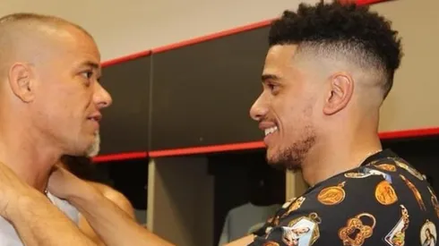 Tiago Nunes faz contato com atacante que prioriza o Inter