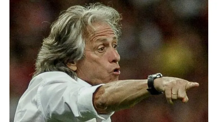 Foto: Allan Carvalho/AGIF - Jorge Jesus sempre pede jogadores do Flamengo como reforço.