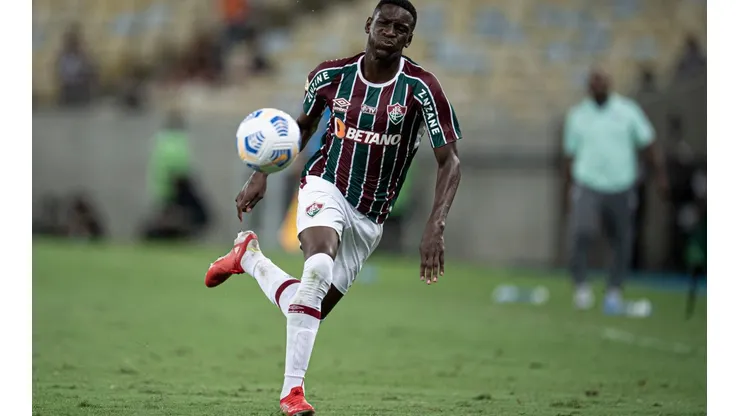 Luiz Henrique foi contratado pelo Real Betis e deixa o Fluminense em julho ( Foto: Jorge Rodrigues/AGIF )