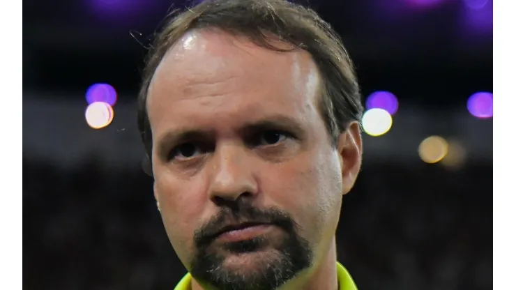 Mauricio Souza é apresentado no Vasco e não se intimida com pressão: “Não quer sabe”
