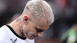 Foto: Ettore Chiereguini/AGIF - Róger Guedes e um medalhão foram criticados por jornalista