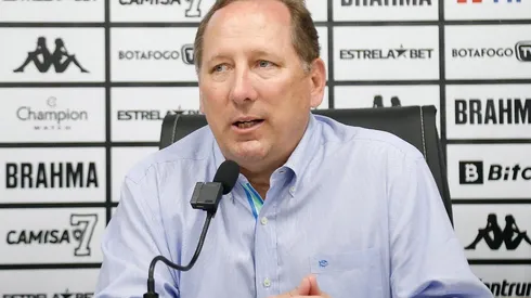 Foto: Vitor Silva/Botafogo/Divulgação - Textor: dirigente não quer correr o risco de perder o jogador