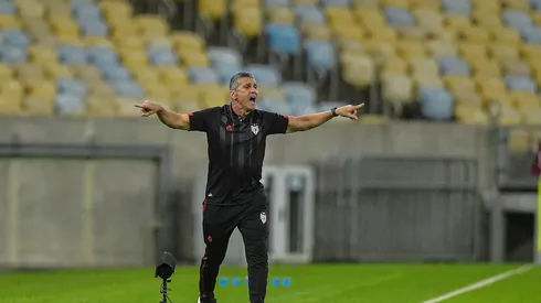 Agif/Thiago Ribeiro - Atlético-GO busca oficializar estádio para a Sul-Americana e time de Jorginho já espera multa da Conmebol