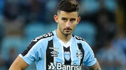 Foto: Pedro H. Tesch/AGIF - Villasanti é uma das preocupações de Roger no Grêmio.