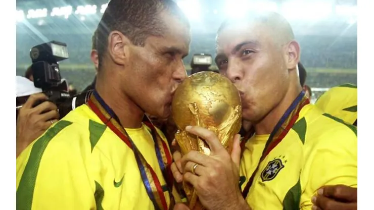 Reprodução/CBF - Rivaldo fala sobre relação com Ronaldo e Barcelona