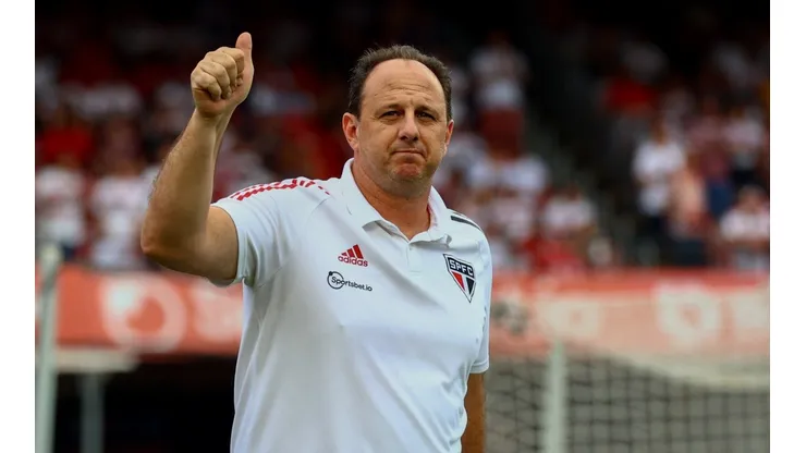 Agif/Marcello Zambrana - Caso vença o América-MG, atleta de Rogério vai quebrar importante recorde na história do São Paulo