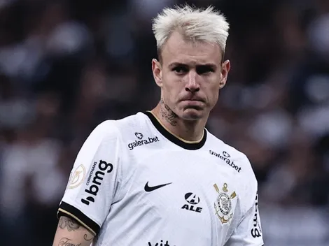 “Muitos apagões no jogo”: após vitória, Vítor Pereira comenta atuação de Róger Guedes