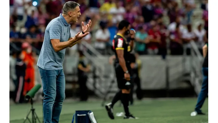 Pedro Chaves/AGIF/ Vojvoda tem desfalque na defesa do Fortaleza para o restante da temporada.