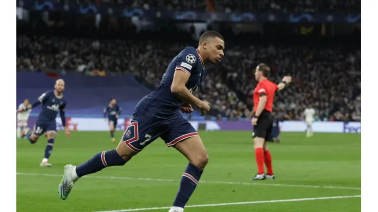 Real Madrid desembolsa bolada e contrata meio-campista companheiro de Mbappé da seleção francesa