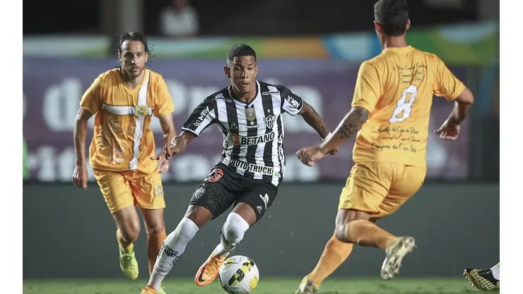 Sávio tem se destacado nas últimas semanas; aos 18 anos, ele deixará o Atlético-MG para jogar na Europa em breve