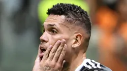 MG - BELO HORIZONTE - 23/06/2024 - BRASILEIRO A 2024, ATLETICO-MG X FORTALEZA - Paulinho jogador do Atletico-MG lamenta durante partida contra o Fortaleza no estadio Arena MRV pelo campeonato Brasileiro A 2024.