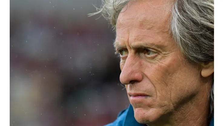 Thiago Ribeiro/AGIF. Jorge Jesus não repetiu o bom desempenho na Europa
