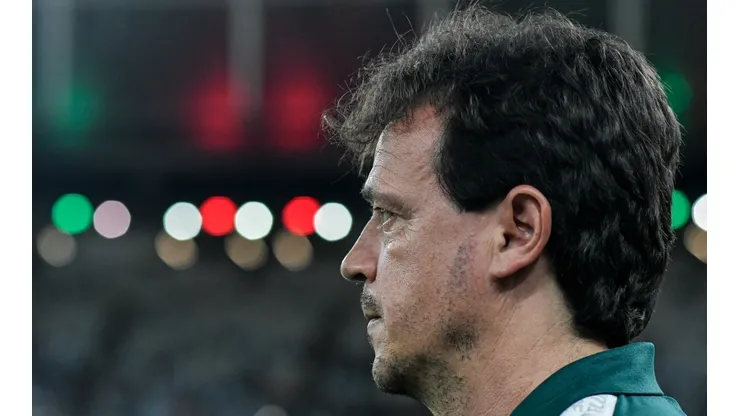 Foto: Thiago Ribeiro/AGIF - Torcida do Palmeiras faz campanha para contratação de titular de Diniz