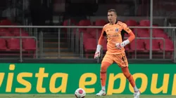 Thiago Couto deve renovar com o São Paulo (Foto: Rubens Chiri/São Paulo FC)