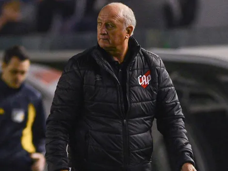 Felipão se empolga e exalta qualidade de jogador do Athletico após vitória