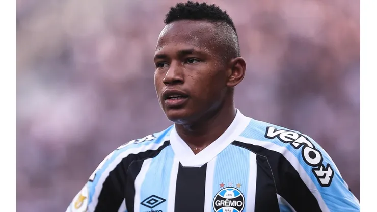 Campaz volta ao Grêmio, mas Roger recebe notícia que não terá reforço importante