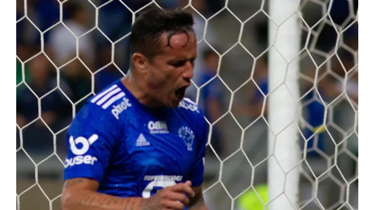 Edu exalta vantagem do Cruzeiro no Brasileirão da Série B e manda recado