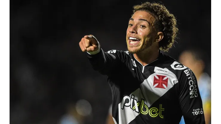 Foto: Thiago Ribeiro/AGIF - Figueiredo tem contrato vigente no Vasco até o fim de 2025