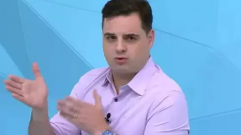 Foto: Reprodução / TV Bandeirantes - Chico Garcia analisa polêmica envolvendo atacante do Timão