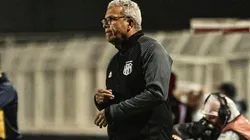 Diogo Reis/AGIF/ "Dá uma aliviada"; Hélio dos Anjos fala sobre a importância de voltar a vencer na na Série B.