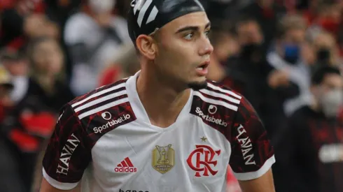 Foto: Gabriel Machado/AGIF – Andreas Pereira não será adquirido em definitivo pelo Flamengo após 30 de junho