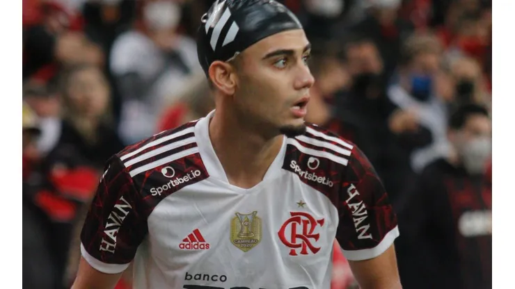 Foto: Gabriel Machado/AGIF - Andreas Pereira não será adquirido em definitivo pelo Flamengo após 30 de junho