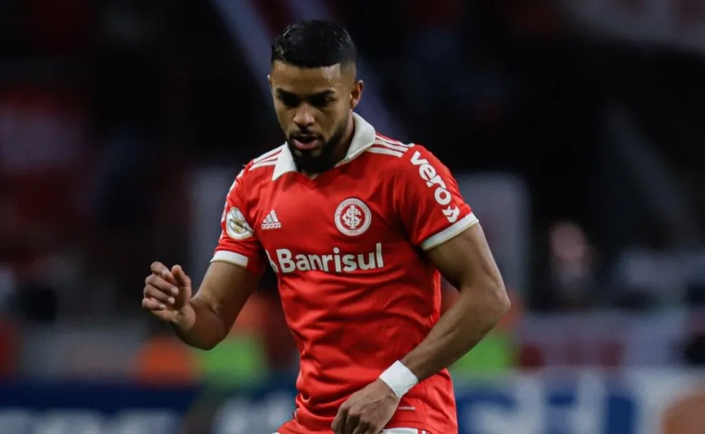 Foto: Maxi Franzoi/AGIF – Wanderson estará à disposição para duelo contra o São José