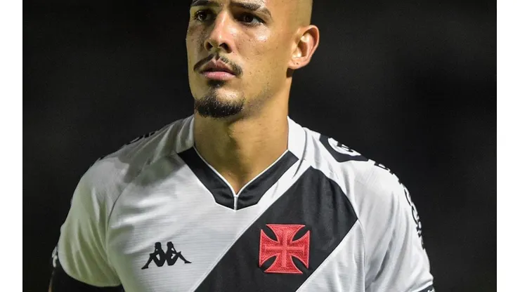 Foto: C2 Sports - De volta ao Vasco após 6 jogos, Zé Vitor é relacionado contra o Náutico em duelo pela Série B