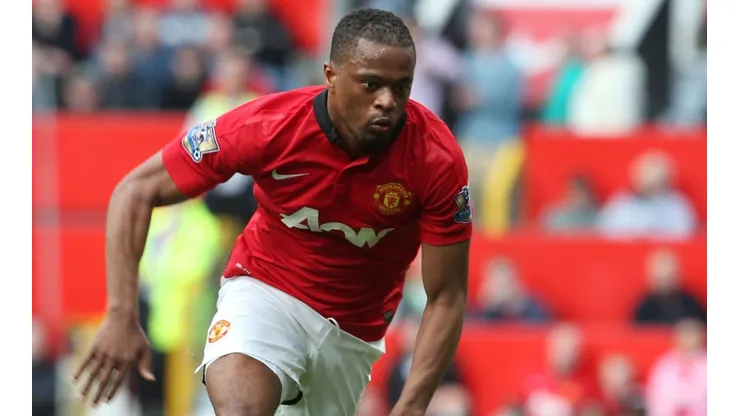 Patrice Evra é ídolo do Manchester United (Foto: Getty Images)