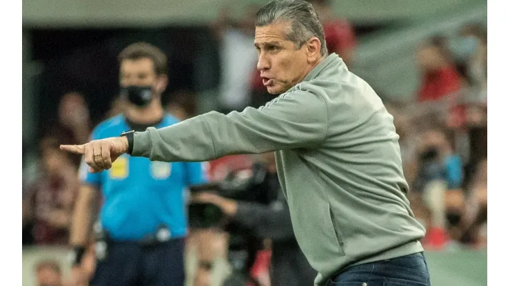Agif/Robson Mafra - Jorginho tem reforço no Atlético-GO para duelo importante contra Avaí na Série A