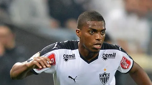 Foto: Mauro Horita/AGIF - Saída de medalhão e chegada de Jemerson podem trazer economia ao Galo