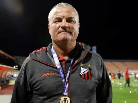 “Parceria”; Mazola completa um ano de trabalho no Ituano e se torna o treinador mais longevo desta Série B