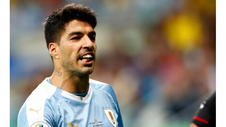 Foto: Thiago Calil/AGIF - Luis Suárez pode retornar à América do Sul em julho após fim de passagem pelo Atlético de Madrid