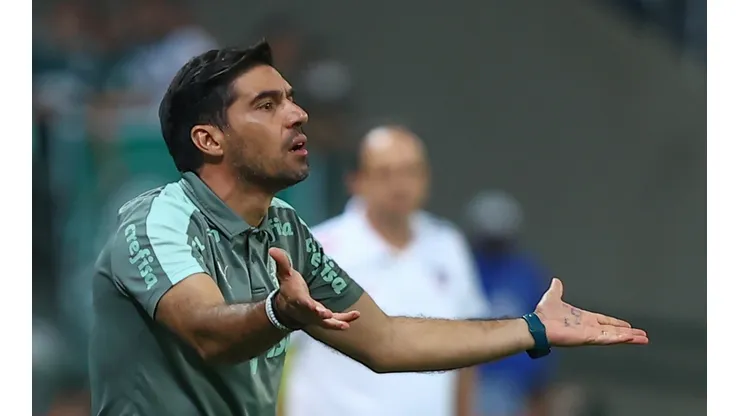 Marcello Zambrana/AGIF. Abel Ferreira chega ao limite e desabafa sobre 'perseguição' de arbitragem contra o português