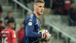 Foto: Robson Mafra/AGIF - Bento se tornou o substituto de Santos no gol da equipe