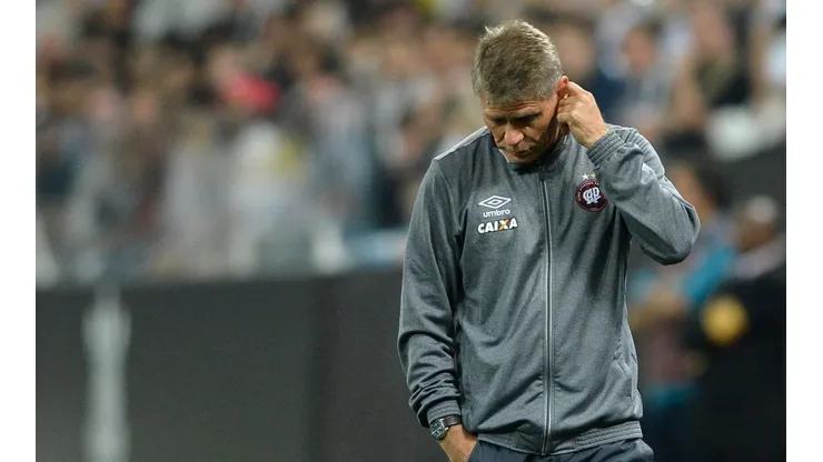 Foto: Mauro Horita/AGIF - Preterido por Paulo Autuori, defensor é alvo de Clube espanhol