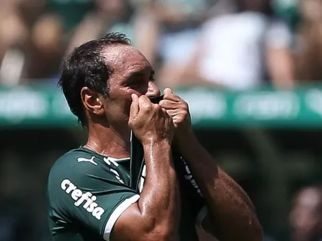  Edmundo 'saí da casinha' e afirma que defensor do Palmeiras é 'injustiçado' por torcedores