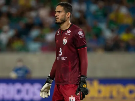 “Me sinto honrado”: Ronaldo revela bastidores da disputa por camisa 1 do Atlético-GO