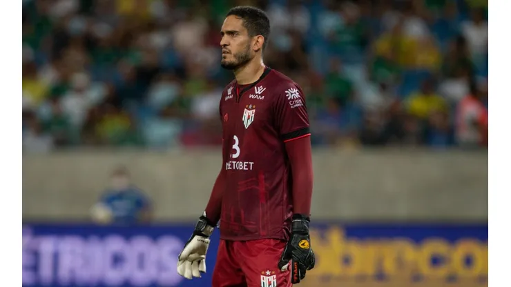 Foto: Gil Gomes/AGIF - Ronaldo é o titular do gol da equipe do Atlético-GO