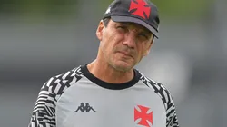 Foto: Thiago Ribeiro/AGIF - Zé Ricardo: técnico do Vasco não gostou da estratégia do Grêmio