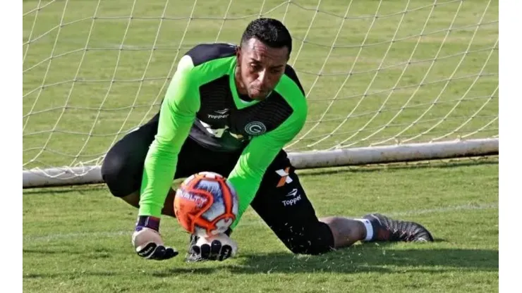 Foto: Divulgação Goiás - Sidão em treino no Goiás.