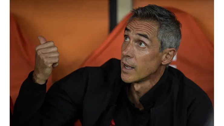 Foto: Thiago Ribeiro/AGIF | Paulo Sousa 'fecha a porta' e medalhão cogitado no São Paulo fica com um pé fora do Flamengo